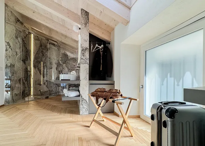 Reverie - Boutique Bellano