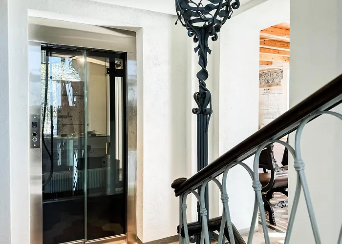 Reverie - Boutique Hotel